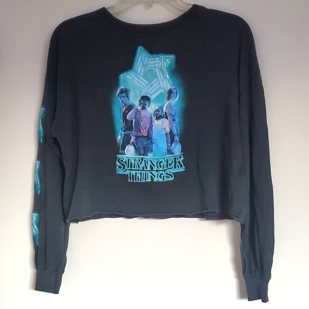 Stranger Things Cropped Tee